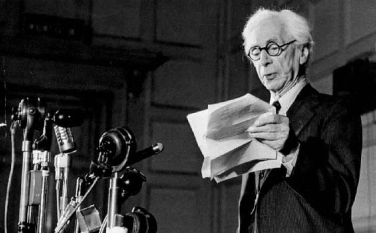 Bertrand Russell: Επιστήμη είναι ό,τι ξέρουμε. Φιλοσοφία είναι ό,τι δεν ξέρουμε.